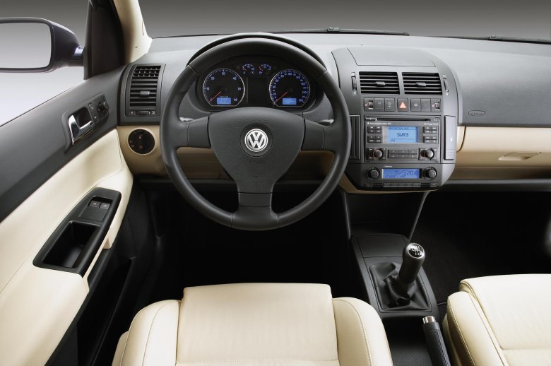 Volkswagen polo 2005 хэтчбек