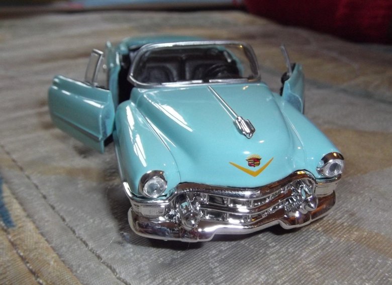 Коллекционные машинки 1953 cadillac eldorado