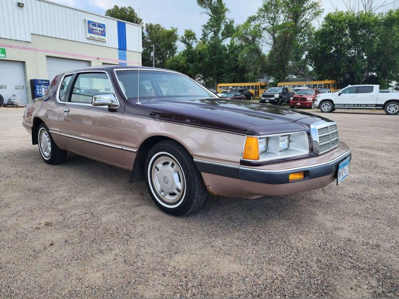 Ford thunderbird 1983