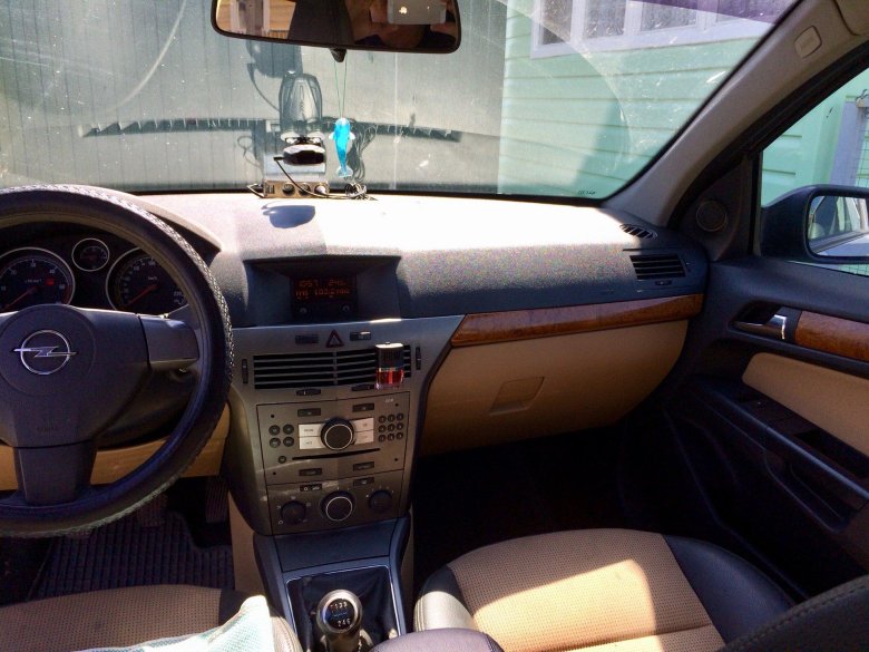 Opel astra h 2006 салон