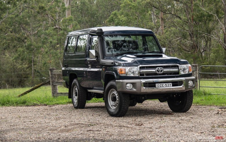 Toyota land cruiser 70