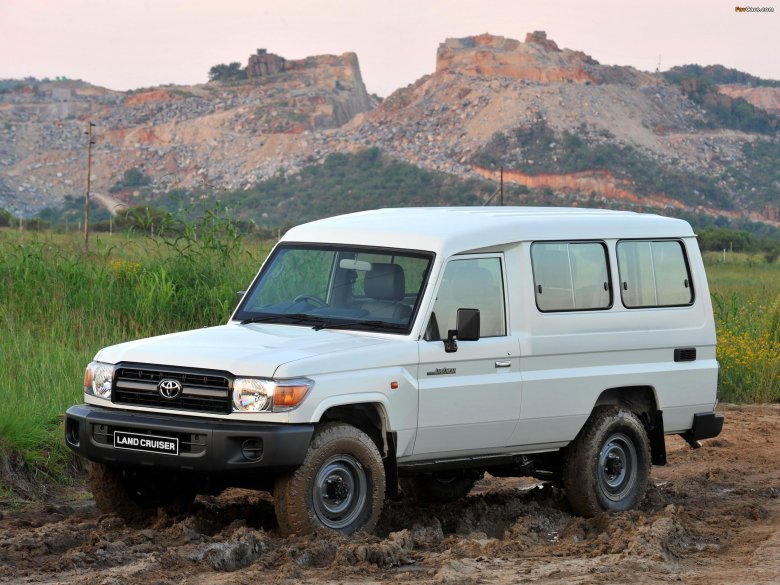 Toyota land cruiser j78