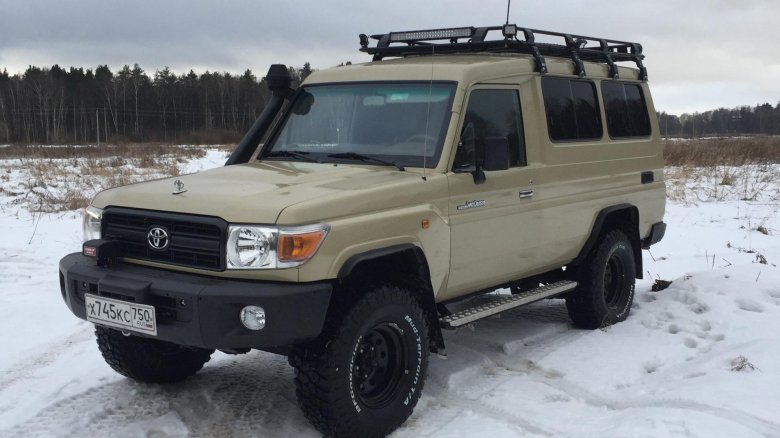 Toyota land cruiser 76 охотник