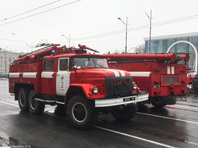 Пожарный зил 131