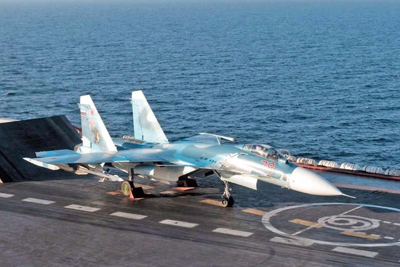 Истребитель су 33