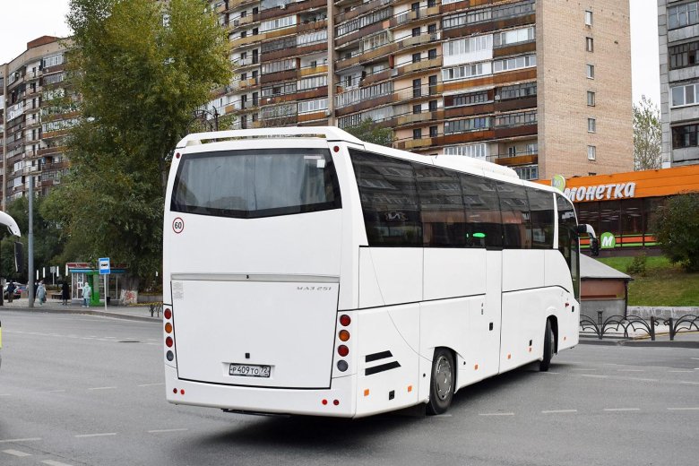 Автобус yutong zk 6122 h 9