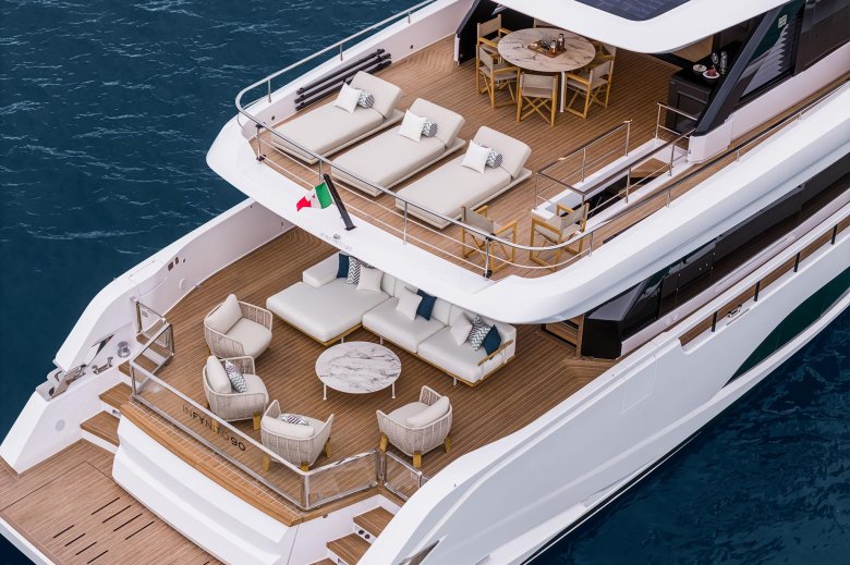Princess 40 m yacht