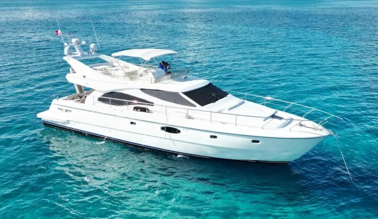 Ferretti yachts altura 53