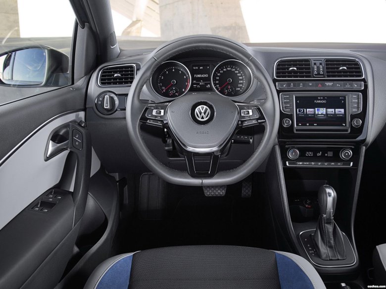 Фольксваген поло 2014 салон