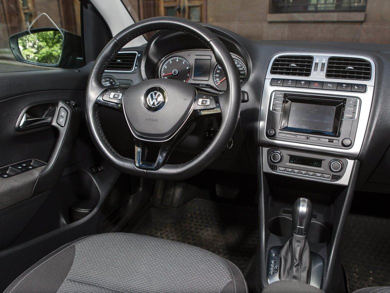 Vw polo 2016 салон