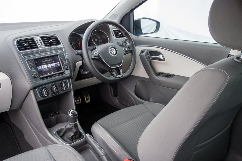 Volkswagen polo 5 салон