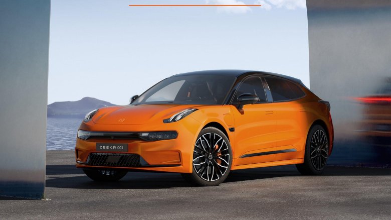 Zeekr 001 оранжевая