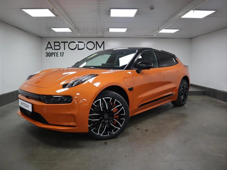 Машина zeekr 001