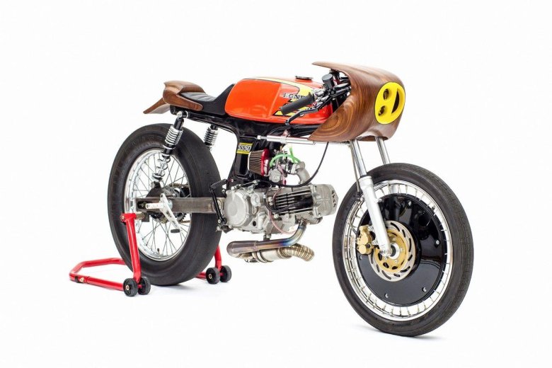 Honda ss50 cafe