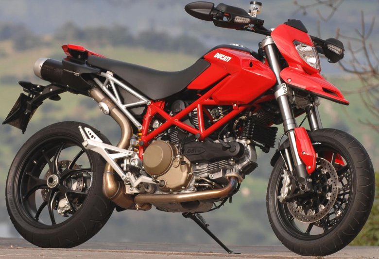 Ducati hypermotard 1100