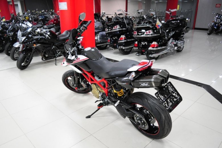 Ducati hypermotard