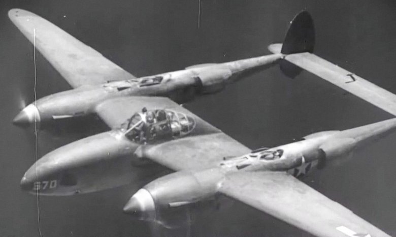 P-38 лайтнинг