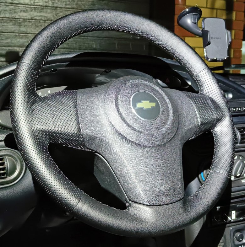 Руль нива шевроле бертоне