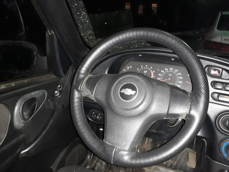 Руль нива шевроле