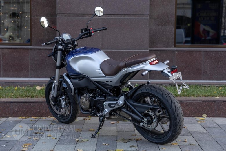 Спортивные мотоцикл