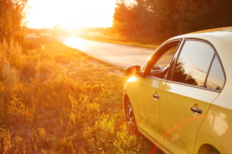 Машина на солнце