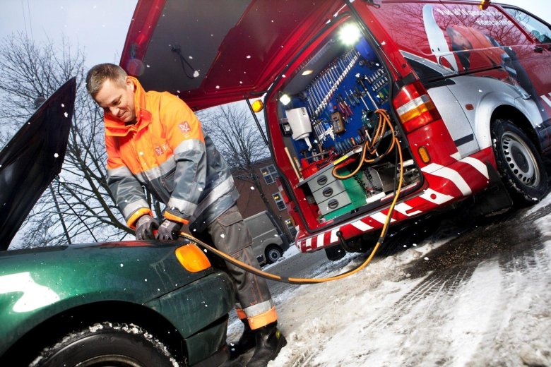 Гидродинамическая прочистка канализации