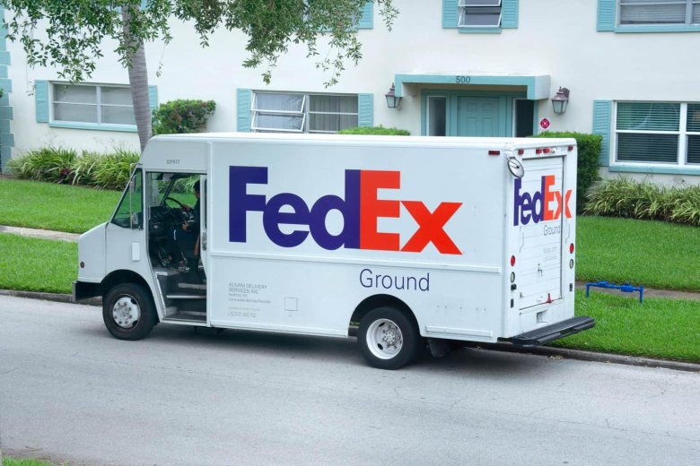Грузовик fedex