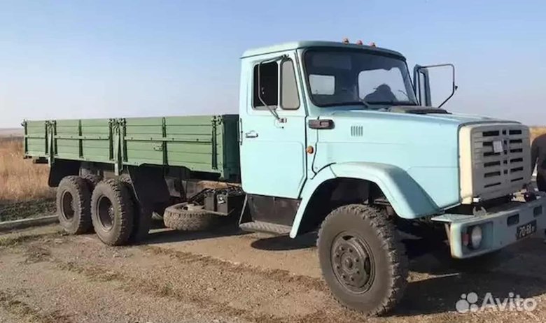 Бортовой грузовик зил 133г40