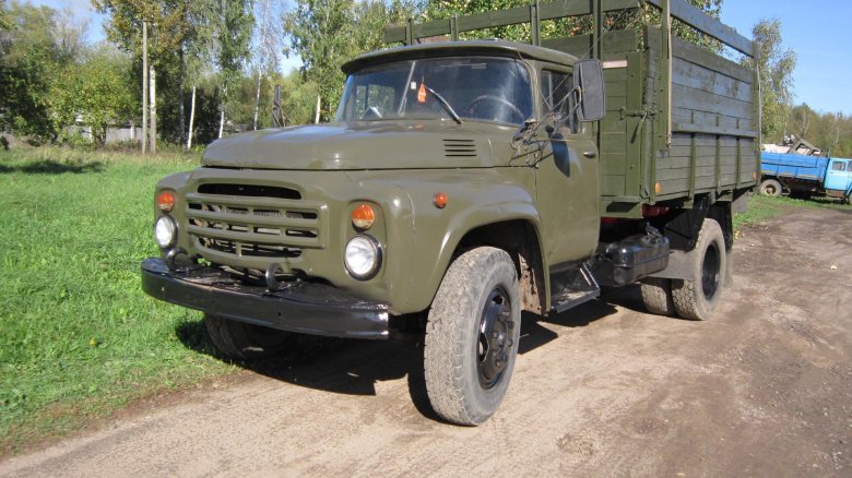 Зил 130 военный