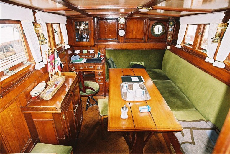 Яхта интерьер