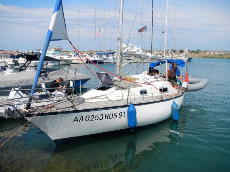 Яхта конрад 24