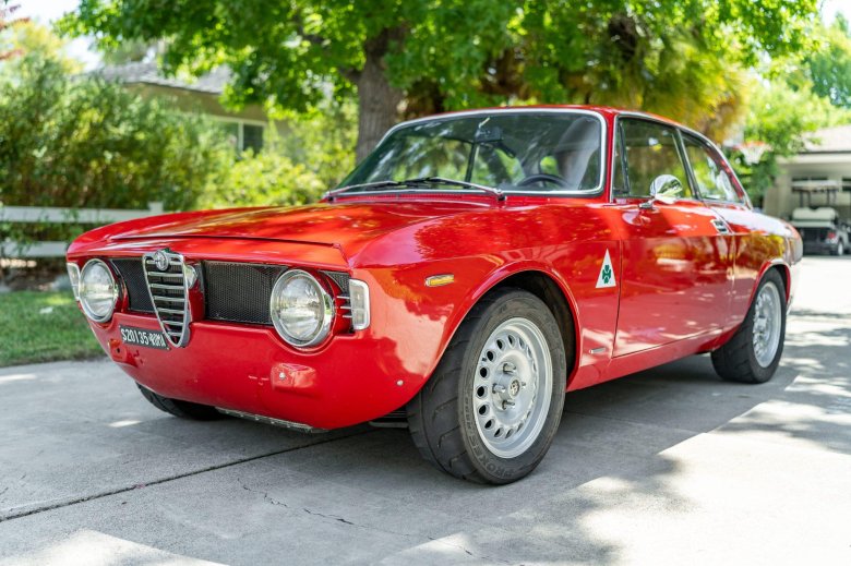 Alfa romeo giulia sprint gt