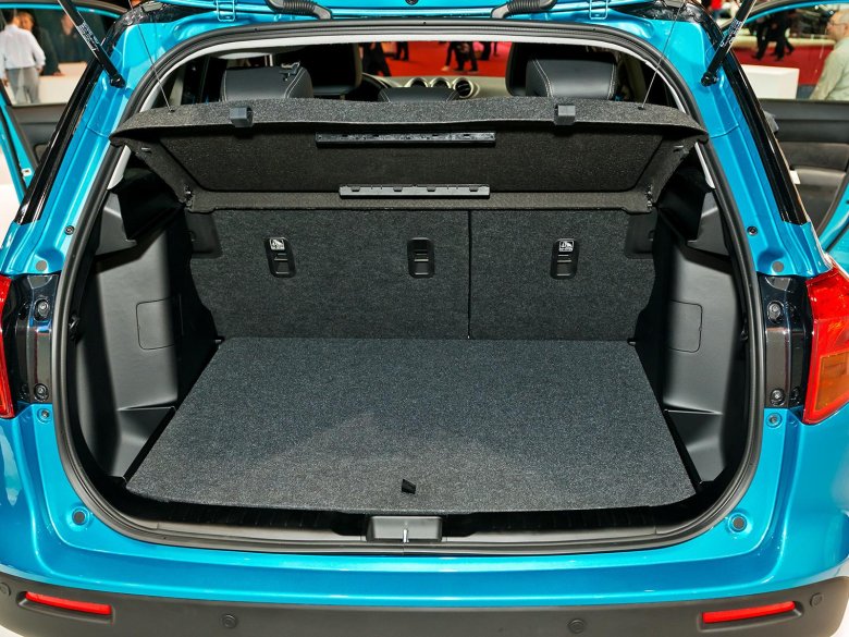 Сузуки витара 2015 объем багажника