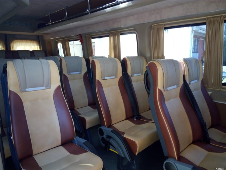 Автобус мерседес спринтер на 20 мест