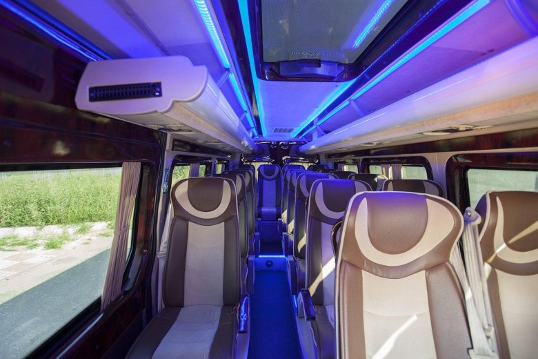 Мерседес спринтер 20 местный