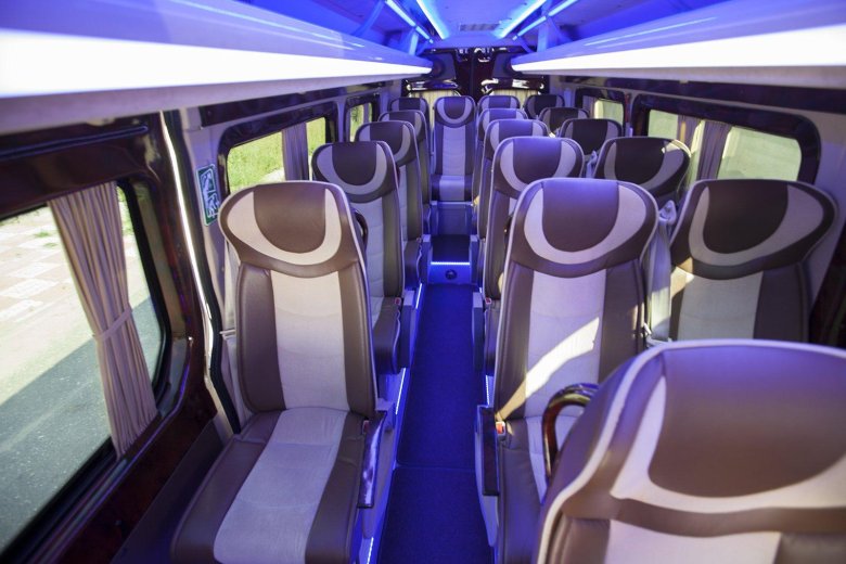 Микроавтобус мерседес спринтер салон