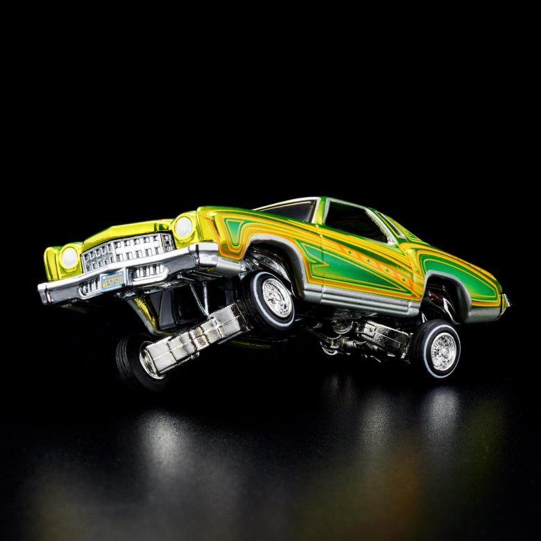 Hot wheels chevrolet 64 impala
