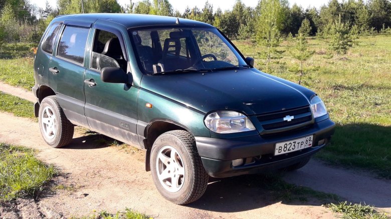 Нива шевроле 2004