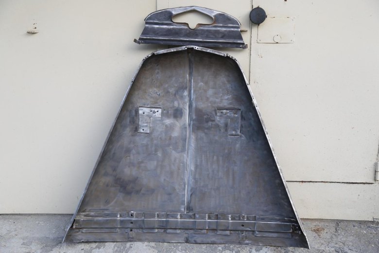 Капот газ 69