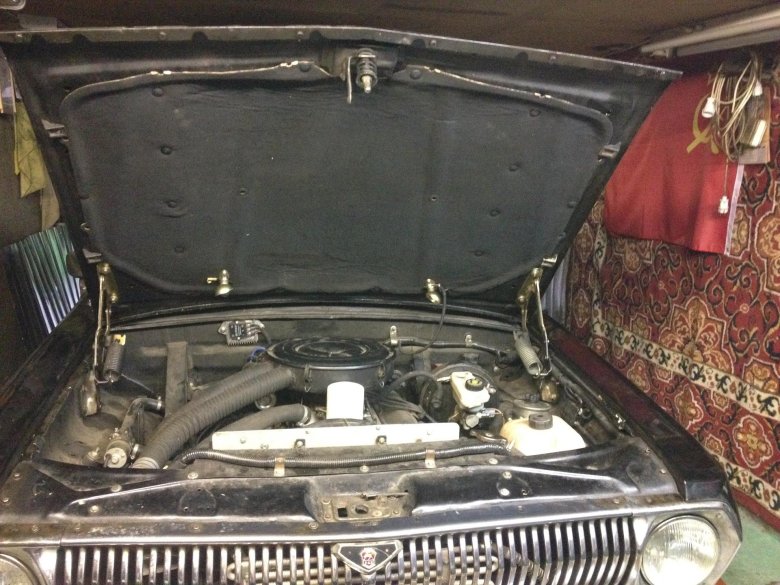 Волга газ 24 капот