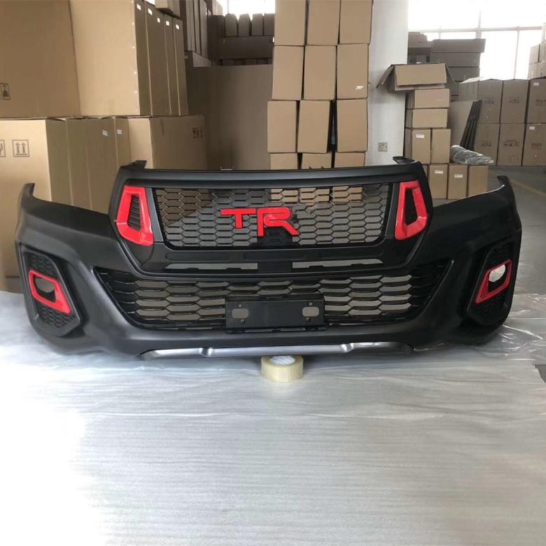 Обвес на передний бампер тойота хайлюкс revo