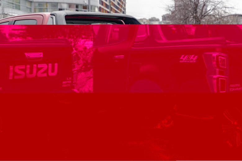 Исузу д макс