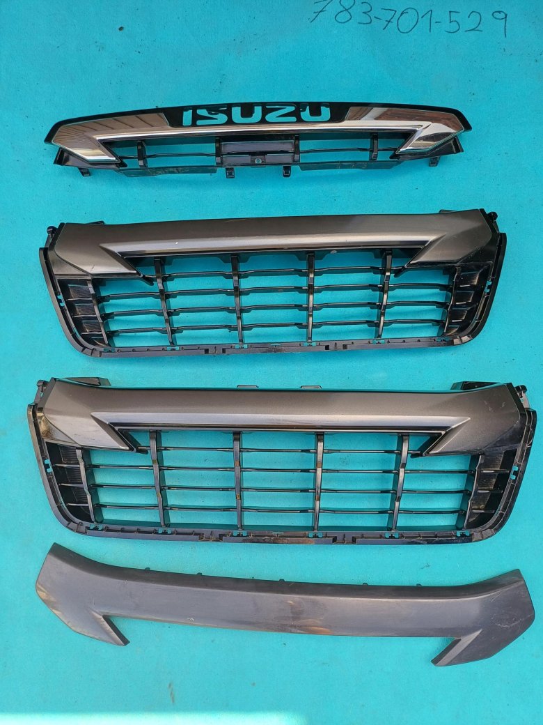 Решетка радиатора сузуки гранд витара