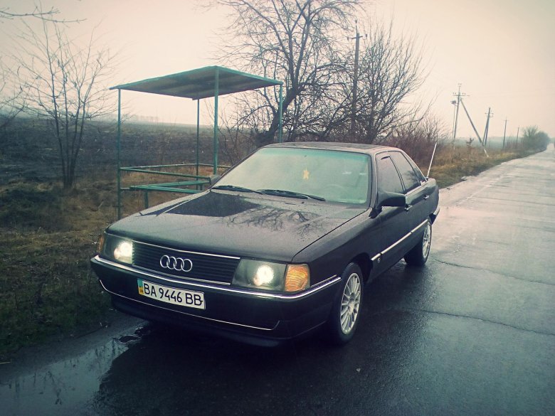Ауди 100 1983