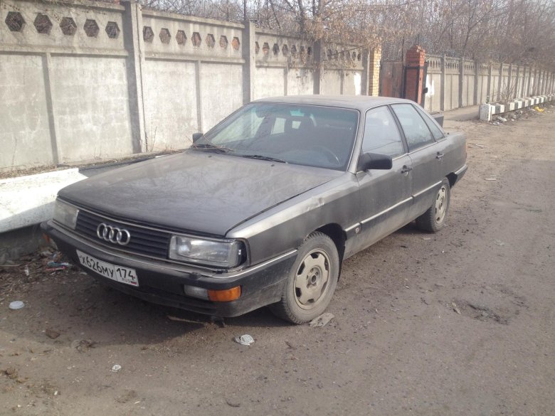 Audi 200 ii (c3)