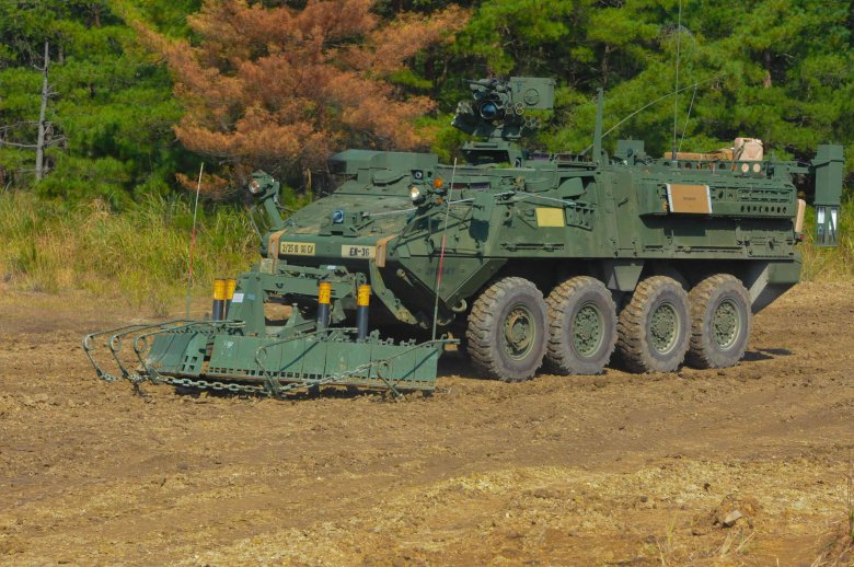 Stryker боевая бронированная машина