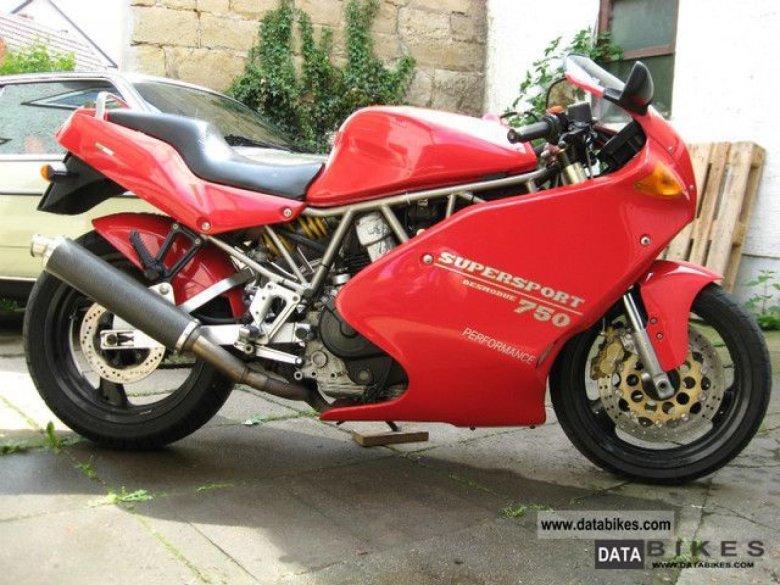 Ducati 900ss