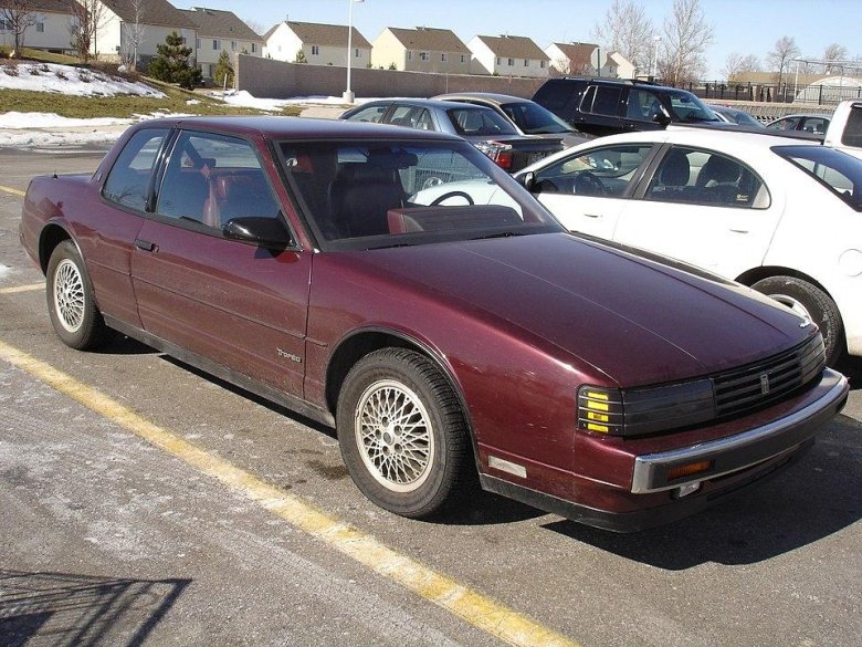 Oldsmobile toronado 1988