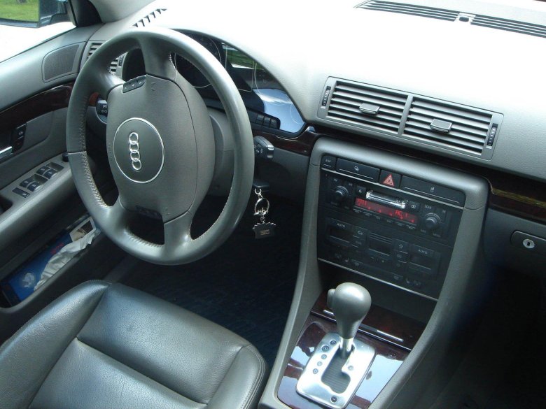 Audi a4 2002 салон