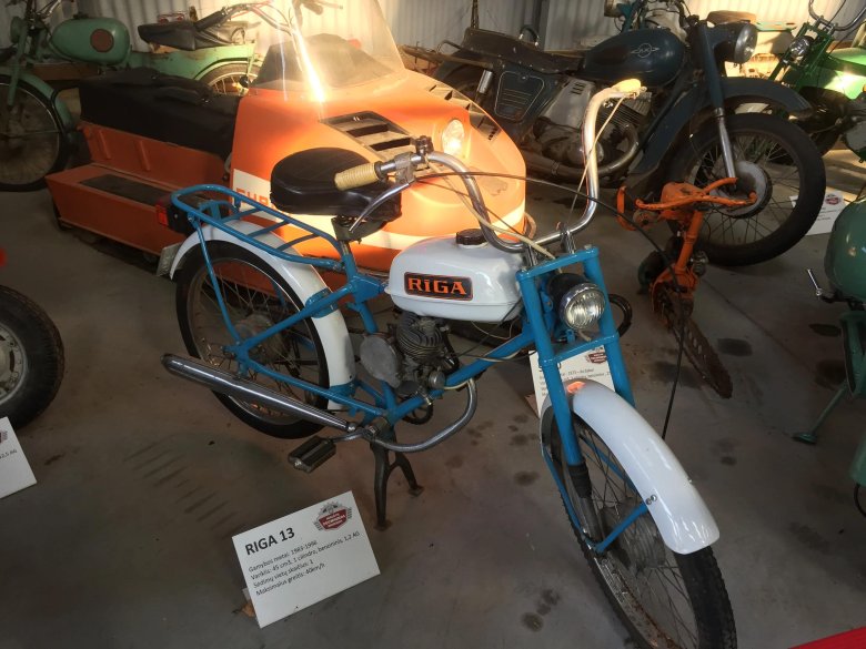 Мопед рига 11